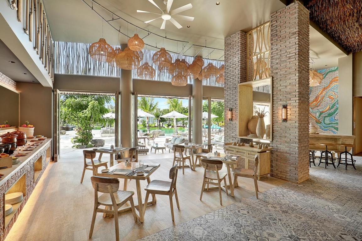 Cross Bali Breakers Hotel Jimbaran Exterior foto